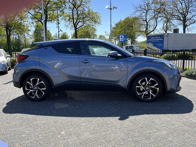 Toyota C-HR 1.8 Hybrid First Edition | Carplay | JBL audio | Stoelverwarming | LED koplampen | Keyless entry