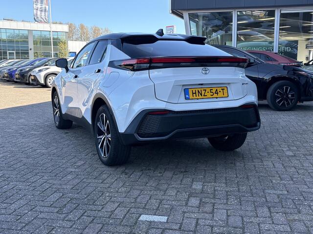 Toyota C-HR 2.0 Plug-in Hybrid 220 First Edition