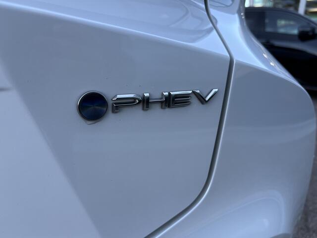 Toyota C-HR 2.0 Plug-in Hybrid 220 First Edition