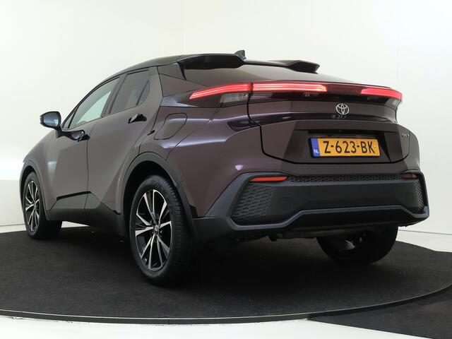 Toyota C-HR 1.8 Hybrid 140 First Edition UITVERKOOP DEAL!! | Navigatie | Climate Control | Camera en Parkeer hulp | Lichtmetalen Velgen | Rotterdam