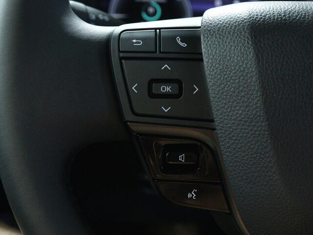 Toyota C-HR 1.8 Hybrid 140 Dynamic | Navigatie | PDC |