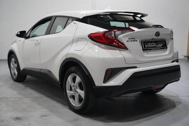 Toyota C-HR 1.8 Hybrid Active navigatie 1e eigen. cruise-controle 17"-lmv drivers-assist PDC v+a ECC camera bleutooth DAB stuurbediening stoelverwarming