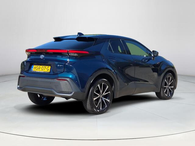 Toyota C-HR 1.8 Hybrid 140 Dynamic | Apple CarPlay | Blindspot | Rijklaar incl. garantie |