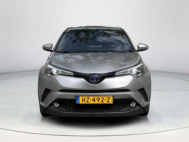 Toyota C-HR 1.8 Hybrid Executive **TREKHAAK/ NAVIGATIE/ DODEHOEK DETECTIE**