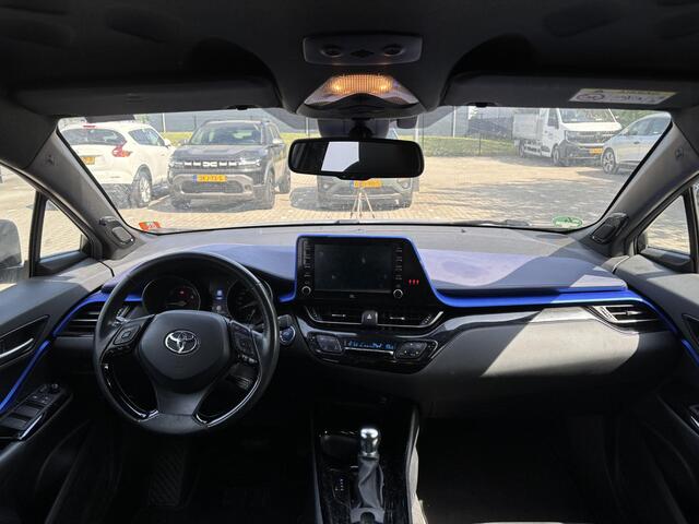 Toyota C-HR 2.0 Hybrid Dynamic | Trekhaak | Navigatie | Stoelverwarming |