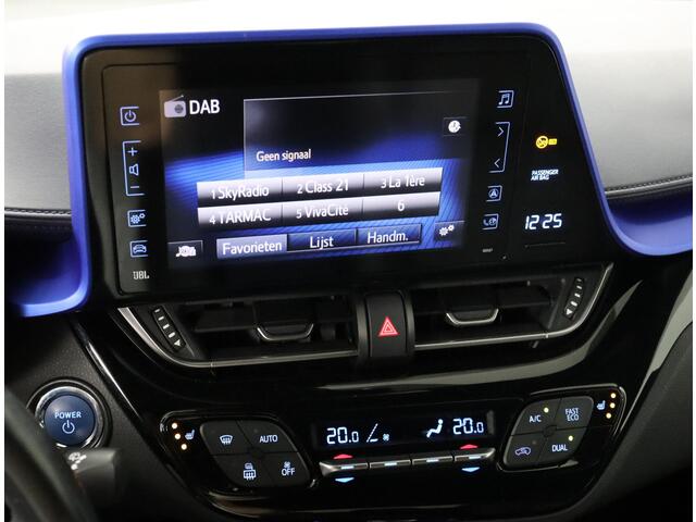 Toyota C-HR 1.8 Hybrid Bi-Tone | Stoelverwarming | JBL Audio | Parkeersensoren | Leer | Navigatie |