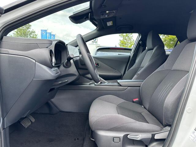 Toyota C-HR 1.8 Hybrid 140 Business Plus | Camera | Stoelverwarming | Stuurwielverwarming | Blind Spot | Keyless