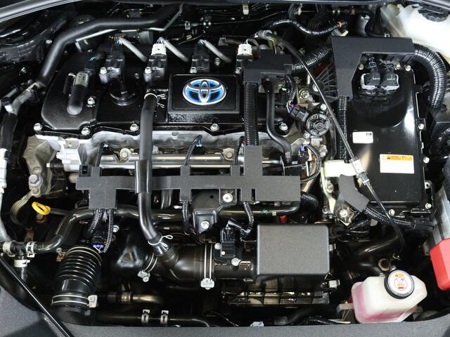 Toyota C-HR 1.8 Hybrid Style Ultimate | Navigatie | JBL | PDC | Stuur-Stoelverwarming |