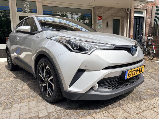 Toyota C-HR 1.8 Hybrid Style Verw. voorstoelen/Cuisecontr. adapief/Keyless entry+Start/Dodehoek detectie/Autom. Airco/Parkeer Assistent+Sensoren V+A/Navi Full map/Audio instal. Premium