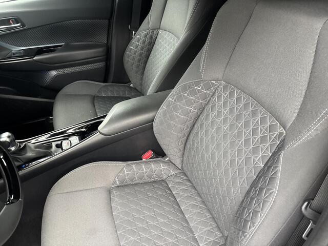 Toyota C-HR 2.0 Hybrid Business Plus