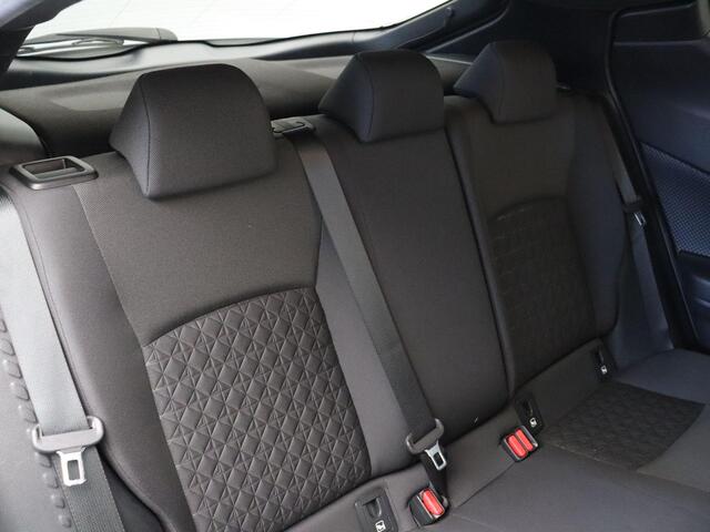 Toyota C-HR 2.0 Hybrid First Edition | Trekhaak | stoelverwarming | cruisecontrol