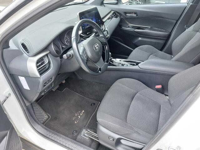 Toyota C-HR 1.8 Hybrid Bi-Tone