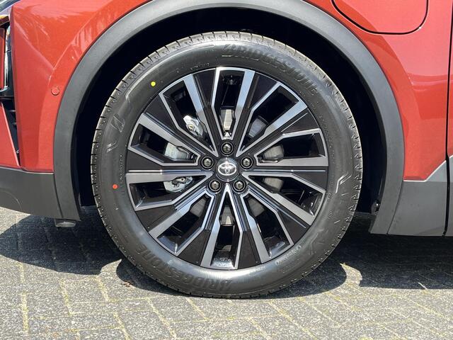 Toyota C-HR Executive AWD 77 kWh | Executive plus pack | Metal oxide/ zwart dak | Nieuw uit voorraad leverbaar |