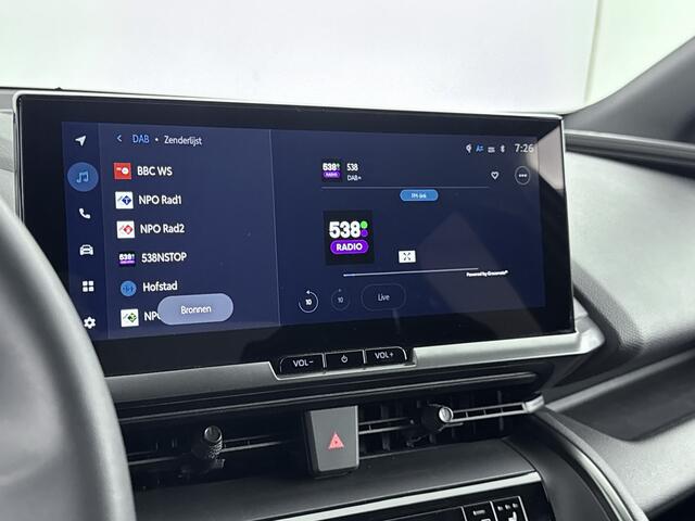 Toyota C-HR 1.8 Hybrid 140 First Edition | Stoel-stuurverwarming | Parkeercamera | Adaptive cruise |