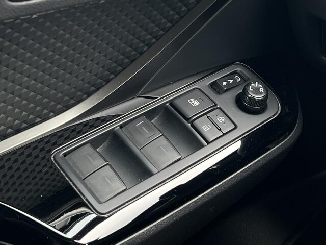 Toyota C-HR 1.8 Hybrid Team D | Navi | Park Assist | Winter Pack | Camera | Carplay