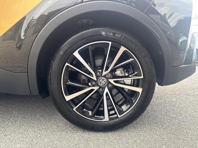 Toyota C-HR 2.0 Plug-in Hybrid 220 Première Edition | 06-101410108 Voor meer informatie