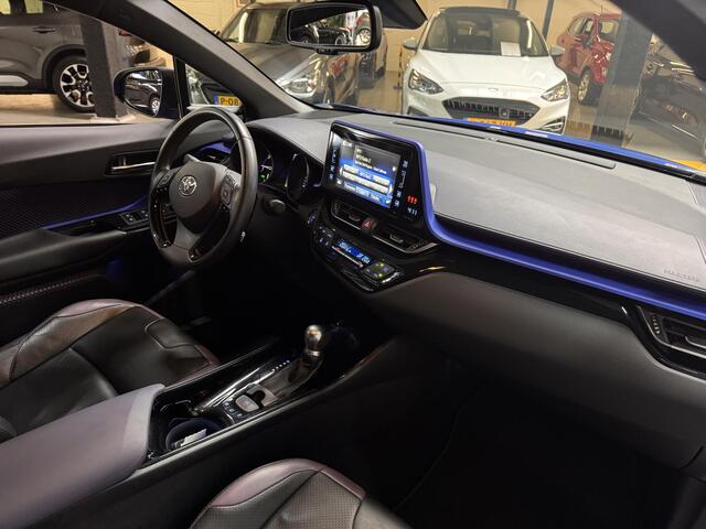 Toyota C-HR 1.8 Hybrid Automaat Bi-Tone Navi Camera lederen Bekleding Stoelverwarming Adap Cruise NL-Auto