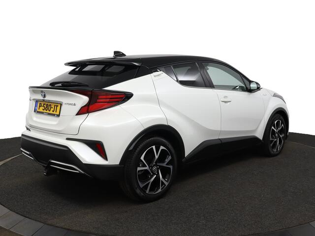 Toyota C-HR 2.0 Hybrid Style Luxury | Leder | Trekhaak | JBL Audio | Stoelverwarming | Camera | 10 Jaar Garantie! |