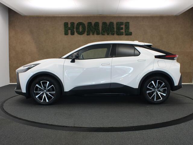 Toyota C-HR 2.0 Plug-in Hybrid 220 Dynamic - DODEHOEK DETECTIE - PARKEERSENSOREN VOOR EN ACHTER - KEYLESS ENRTY & START - ACHTERUITRIJ CAMERA - NAVIGATIE - ADAPTIVE CRUISE CONTROL - STUUR EN STOEL VERWARMING