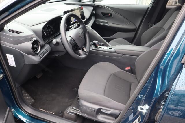 Toyota C-HR 1.8 Hybrid 140 Dynamic Blindspot | Carplay | PDC | AllSeasons