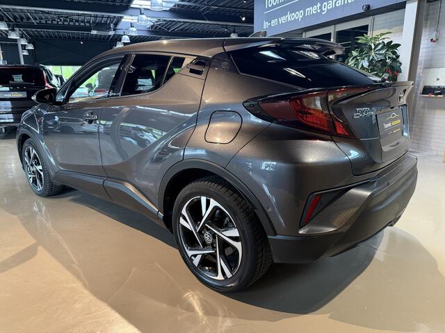 Toyota C-HR 2.0 Hybrid TeamNL | Navigatie | LMV | Climate Control| 153pk | .