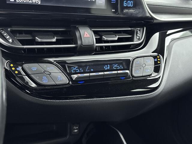 Toyota C-HR 1.8 Hybrid Style Bi-Tone Limited | Trekhaak | Stoelverwarming | Navigatie | Blind Spot |