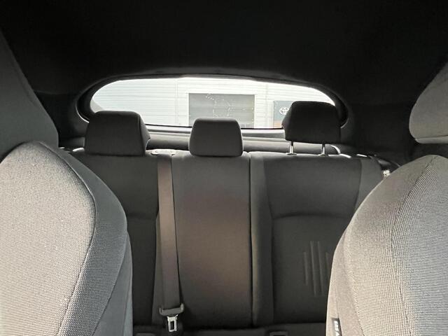 Toyota C-HR 2.0 Plug-in Hybrid 220 Dynamic