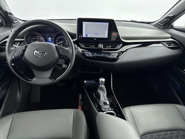 Toyota C-HR 1.8 Hybrid Executive | Trekhaak | Lichtmetalen Velgen | NL-Auto | Stoelverwarming |