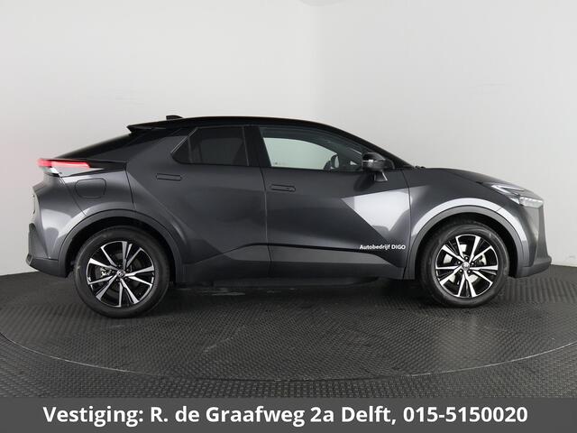Toyota C-HR 2.0 Plug-in Hybrid 220 Dynamic | Stuur-/ & Stoelverwarming | Dodehoek detectie | Elektrische kofferbak | Parkeersensoren