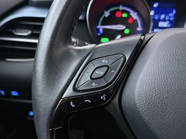 Toyota C-HR 1.8 Hybrid Dynamic | Navigatie | PDC |