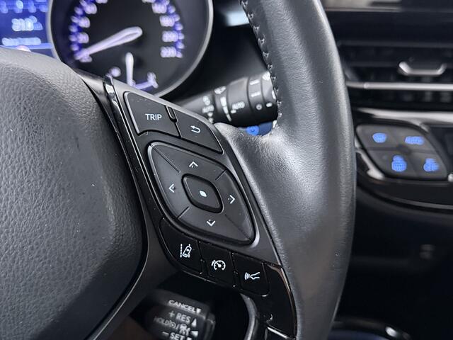 Toyota C-HR 1.8 Hybrid Dynamic | Navigatie | PDC |