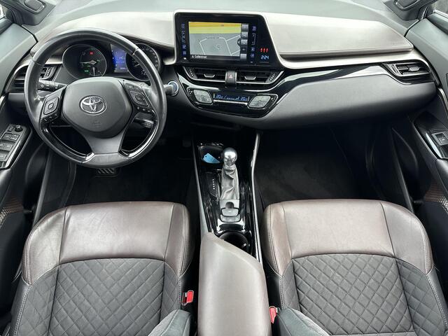 Toyota C-HR 1.8 Hybrid Executive / Navigatie / Adaptieve Cruise control / Achteruitrijcamera / Stoelverwarming /