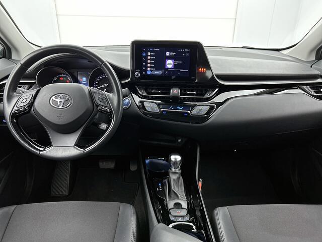 Toyota C-HR 2.0 Hybrid Dynamic | 1e Eigenaar | Dealer Onderhouden | Trekhaak | 184 PK | dodehoek detectie | Parkeersensoren V+A |