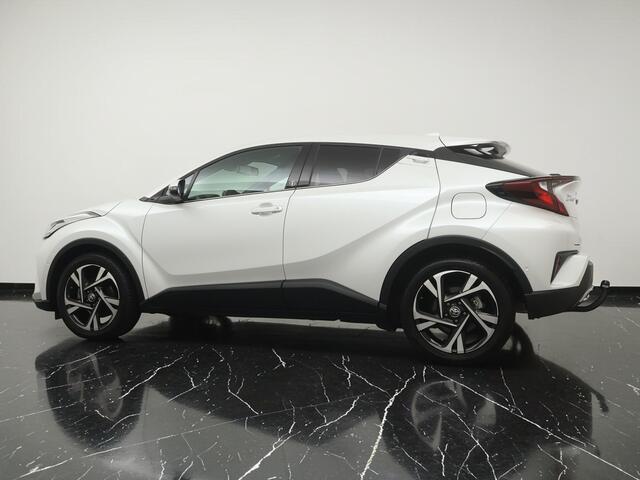 Toyota C-HR 2.0 Hybrid Dynamic 184PK - Navigatie - Camera - 18 inch LM velgen - Stoelverwarming - Afneembare trekhaak - 12 maanden garantie
