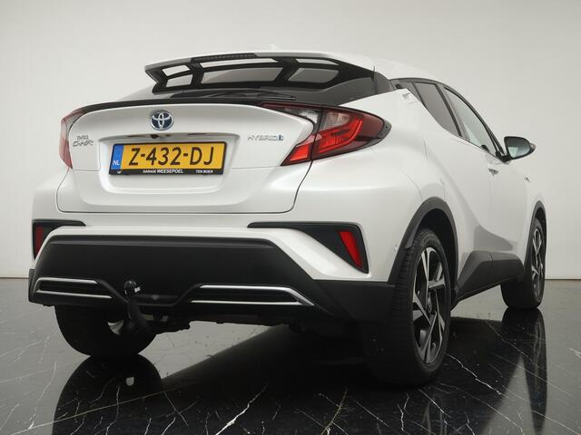 Toyota C-HR 2.0 Hybrid Dynamic 184PK - Navigatie - Camera - 18 inch LM velgen - Stoelverwarming - Afneembare trekhaak - 12 maanden garantie