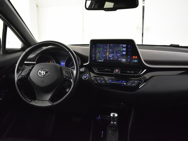 Toyota C-HR 1.8 Hybrid Executive | PDC | Halfleer | Blindspot | Stoelverw.