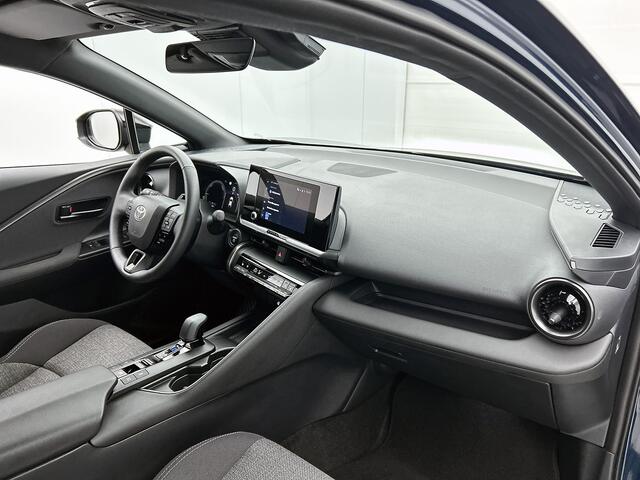 Toyota C-HR 2.0 Plug-in Hybrid 220 Dynamic | Parkeersensor voor en achter | Stoelverwarming |