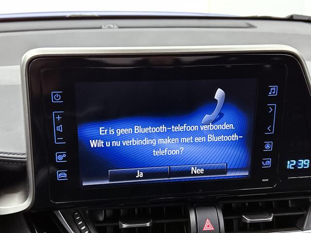 Toyota C-HR 1.2 Dynamic | Dealer onderhouden | Stoelverwarming | Navigatie | Cruise control Adaptive | Climate control | Camera | Bluetooth Onderweg-Naar-Dealer