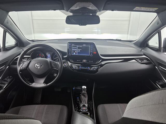 Toyota C-HR 1.8 Hybrid GR-Sport | BTW Voertuig | Dodehoekdetectie | LED verlichting Adaptive | Stoelverwarming | Sensoren V+A met Assistent | Apple CarPlay/Android Auto | Cruise Control Adaptive | Onderweg-naar-dealer