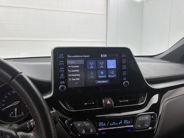 Toyota C-HR 1.8 Hybrid GR-Sport | BTW Voertuig | Dodehoekdetectie | LED verlichting Adaptive | Stoelverwarming | Sensoren V+A met Assistent | Apple CarPlay/Android Auto | Cruise Control Adaptive | Onderweg-naar-dealer