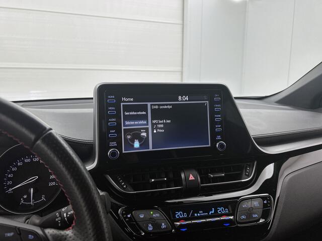 Toyota C-HR 1.8 Hybrid GR-Sport | BTW Voertuig | Dodehoekdetectie | LED verlichting Adaptive | Stoelverwarming | Sensoren V+A met Assistent | Apple CarPlay/Android Auto | Cruise Control Adaptive | Onderweg-naar-dealer