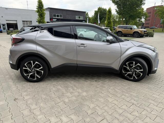Toyota C-HR 1.8 Hybrid Bi-Tone Edition | Lederen bekleding | Stoelverwarming