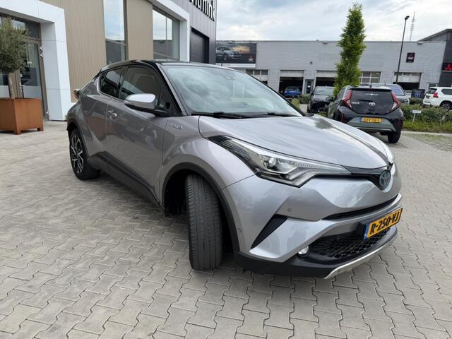 Toyota C-HR 1.8 Hybrid Bi-Tone Edition | Lederen bekleding | Stoelverwarming
