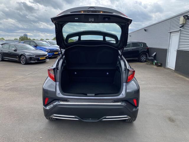 Toyota C-HR 2.0 Hybrid Dynamic NL-auto! Navigatie, Smart Key, Adaptieve cruise control, Achteruitrijcamera, Parkeersensoren, Smart Key