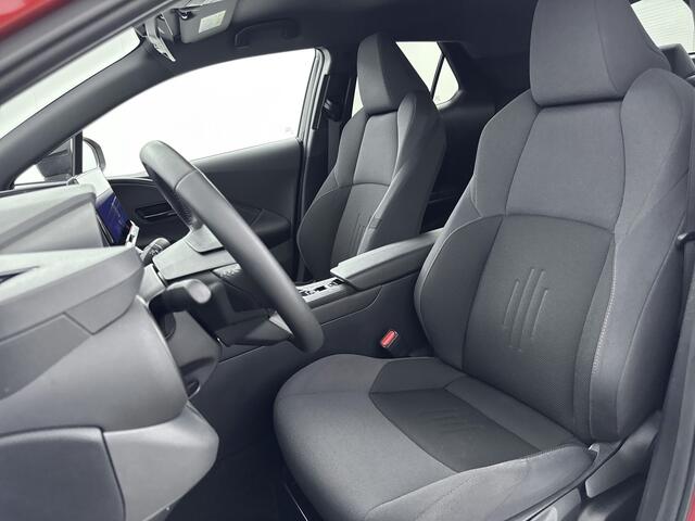 Toyota C-HR 1.8 Hybrid 140 First Edition | 360 camera | Dodehoek detectie | LED voor Adaptief | Elektrische achterklep | Parkeersensoren voor+achter en Assistent | Cruise control adaptive | Apple CarPlay/Android Auto | Navigatie | Onderweg-naar-dealer