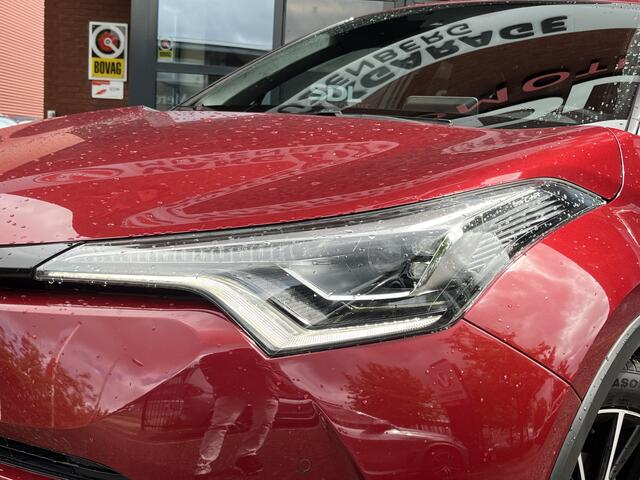 Toyota C-HR 1.8 Hybrid Executive // LED KOPLAMPEN // NAVI // CAMERA // ADAPTIVE CRUISE // STOELVERWARMING // CLIMA //