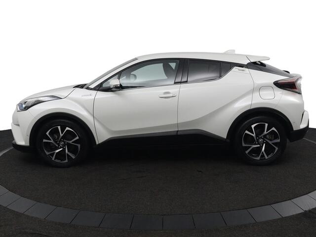 Toyota C-HR 1.8 Hybrid Style | Lederen Bekleding | Trekhaak | JBL Audio | Led Verlichting | Keyless Entry | Navigatie |
