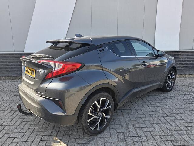Toyota C-HR 1.8 Hybrid Dynamic Trekhaak Ad. Cruisecontrol Dealer onderhouden