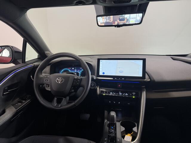 Toyota C-HR 2.0 Plug-in Hybrid 220 Executive | Next Generation Pack | Panoramadak | Head-up display | elektrisch bedienbare stoel | PE gereserveerd tm 20/5
