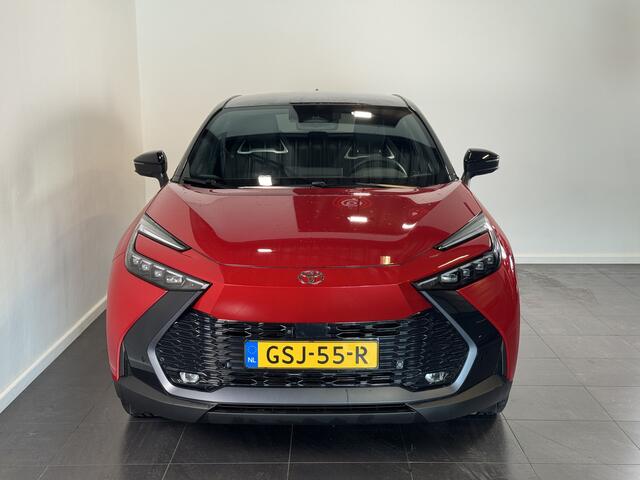 Toyota C-HR 2.0 Plug-in Hybrid 220 Executive | Next Generation Pack | Panoramadak | Head-up display | elektrisch bedienbare stoel | PE gereserveerd tm 20/5